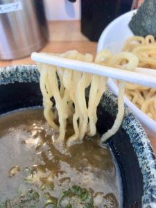 特製濃厚つけ麺の麺