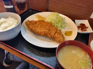 《とんかつ大谷》市川の隠れた名店！甘みのある極上のロースカツ定食！