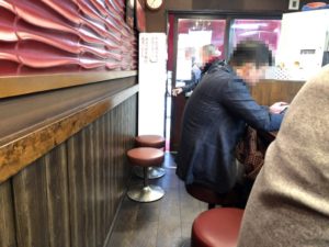 店内カウンター席