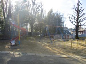 須和田公園の遊具