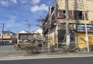 南大野コインランドリーの火災現場の写真4