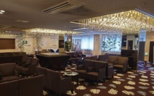 市川グランドホテルロビー