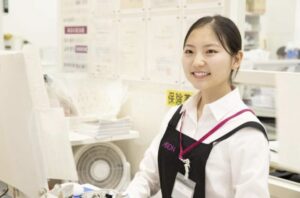 イオンスタイル市川南店の調剤事務スタッフ