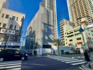 (仮称)糸信ビルが本八幡駅近くで建て替え工事中|飲食店テナントは入る?【追跡】