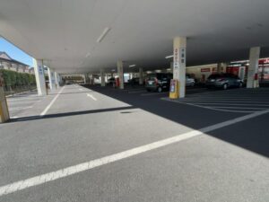 ジョーシン市川大野店の駐車場