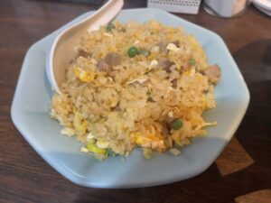 芙蓉亭の半チャーハン（2026年3月12日筆者撮影）