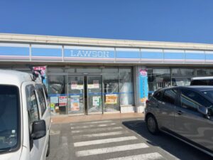 ローソン市川東菅野五丁目店の外観　改装工事で一時休業中の様子 （2026年3月12日筆者撮影）