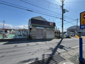 フラワーショップ花夢花舞の店舗外観全体(2026年3月9日筆者撮影)