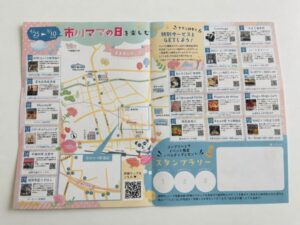 市川ママの日を楽しむままぎんマップ、4月25日から5月10日までの特別サービス対象店舗とスタンプラリー情報を掲載（2026年4月30日筆者撮影）