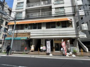 サプナ本八幡店の入るビル
