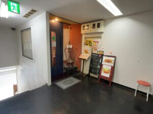  サプナ本八幡店の入口